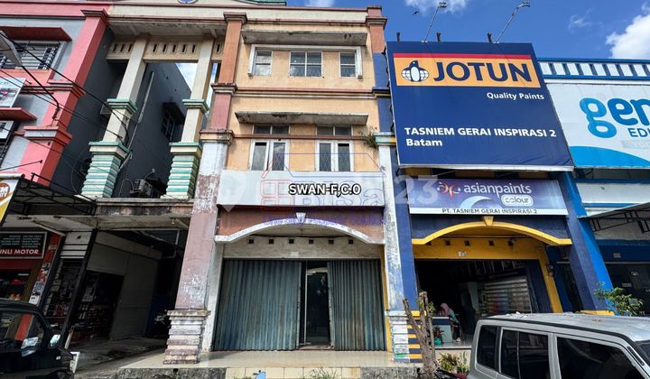 For Sale: Shop House Hook at Aviari Business Center in Batu Aji, Batam