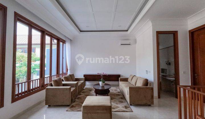 Dijual Rumah Modern Area Kemang 4 Lantai  2