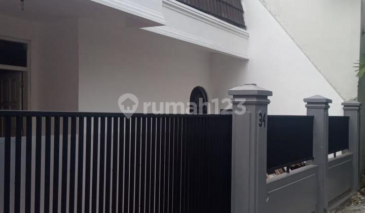 Dijual Rumah Setiabudi Timur. Jakarta Selatan.