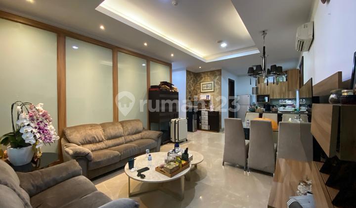 Dijual Apartemen Residence 8 Senopati 3 Kamar Tidur