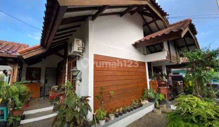 Rumah Cantik Hook Minimalis Modern Siap Huni di Griya Mas Residence Bandung 1