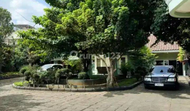 Rumah Villa Mewah Nyaman Full Furnished Siap Huni di Budi Luhur Sayap Setraduta Bandung 1