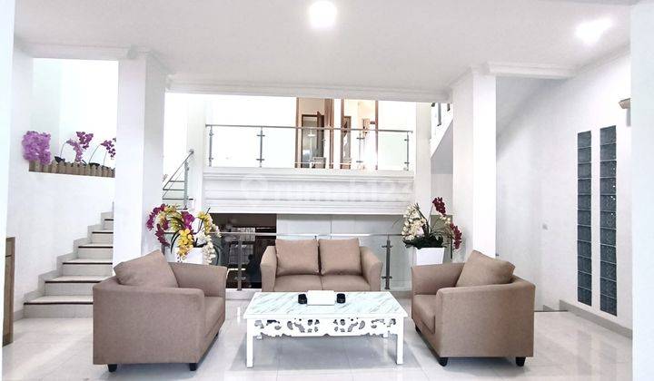 Rumah Cantik Minimalis Modern 3 Lantai Strategis Siap Huni Di Kembar Bandung 1