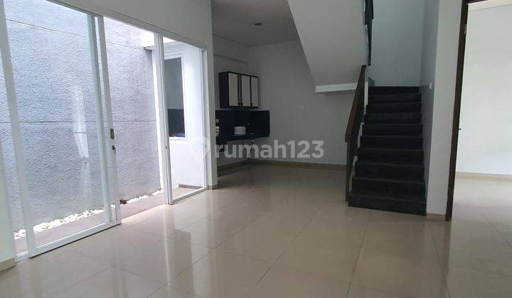 Rumah Cantik Minimalis 2 Lantai Siap Huni Di Sukahaji Permai Bandung 1