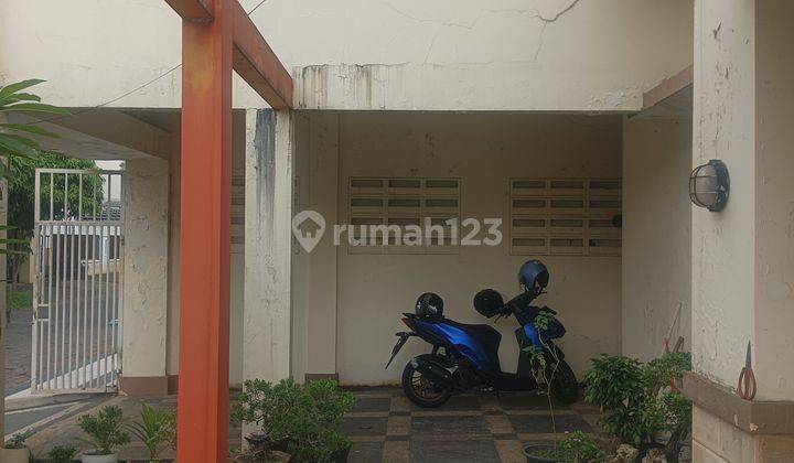 Rumah Mewah Hook Araya Malang Dua Lantai Tanah Luas 2