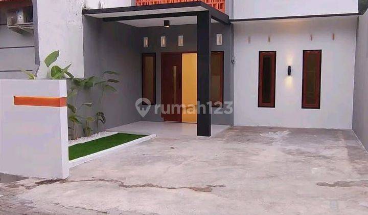 Rumah minimalis Manyaran Semarang  1