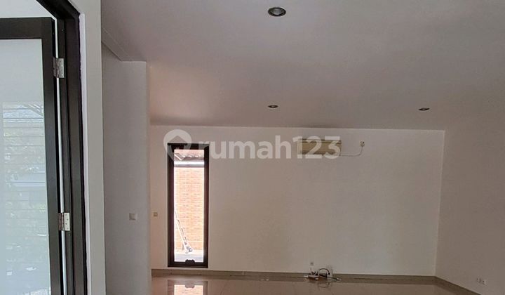 Rumah Sewa Bagus Bebas Banjir Cluster Alam Sutera 2