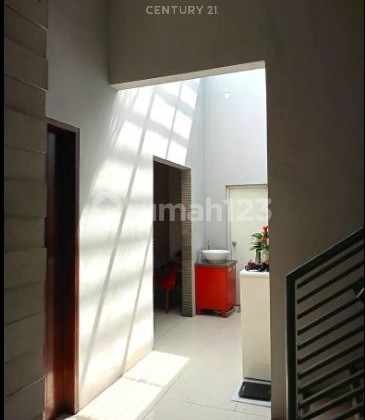 Dijual Rmh Strategis Dkt Terminal N Stasiun DiRawamangun Jak Tim 2