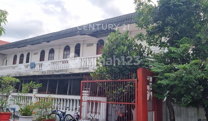Dijual Rumah Siap Huni dan Luas di Johar Baru Jakarta Pusat 2