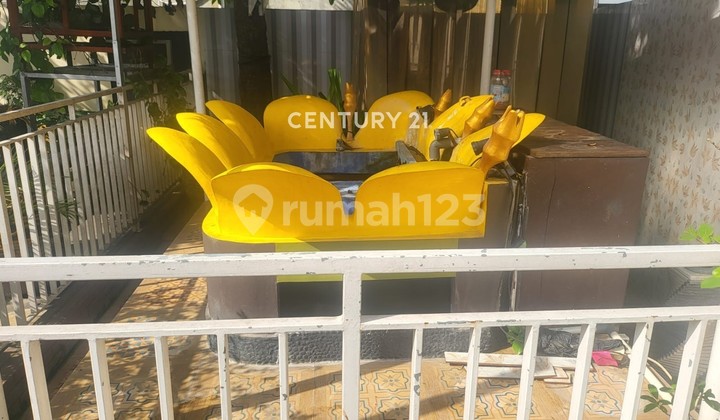 For Sale Super Platinum Hook House in Jagakarsa, South Jakarta 2