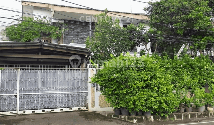 Dijual Rumah Mewah Siap Huni Dalam Komplek Tebet Jakarta Selatan