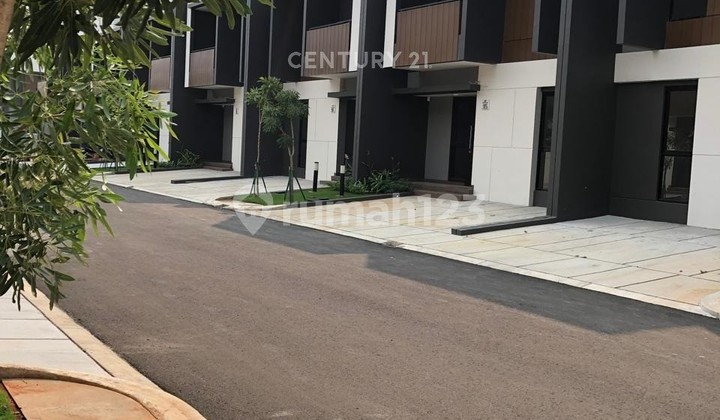 Dijual Rumah Cluster Siap Huni di Summarecon Crown Gading Bekasi Dijual Rumah Cluster Siap Huni di Summarecon Crown Gading Bekasi