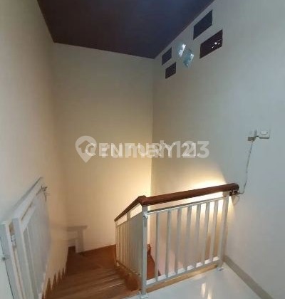 Rumah Di Perumahan Jatinegara Indah Jakarta Timur 2