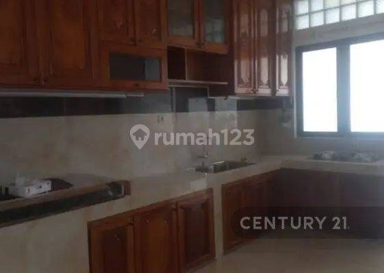 Rumah  Di Komplek Kemang Pratama Bekasi Barat 2