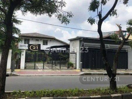 Rumah Bangunan Ex Gudang Catering DiJatinegara Kaum Jaktim 1