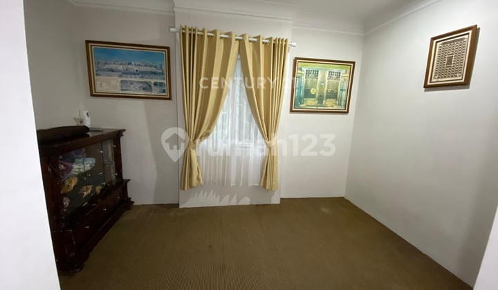 Dijual Rumah Klasik Daerah Jagakarsa Jakarta Selatan 2