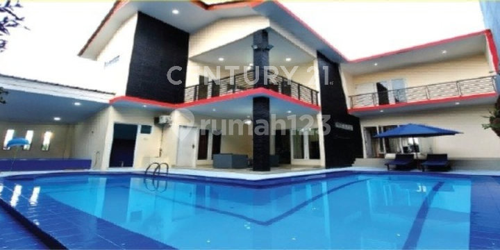 Dijual Rumah Mewah Lux Modern Konsep Villa di Jakarta Selatan Dijual Rumah Mewah Lux Modern Konsep Villa di Jakarta Selatan