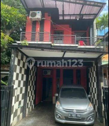 Dijual Atau Disewakan  Rumah Di Pondok Bambu Lokasi Strategis 1