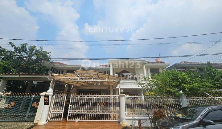 Rumah Mewah Dgn Fasilitas Swiming Pool 2 Lt Mewah Di Eramas 2000 1