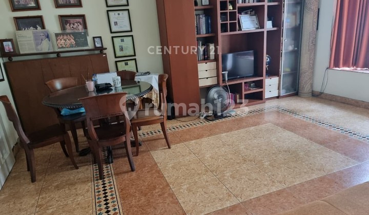 For Quick Sale House in Cisanggiri, South Jakarta 2