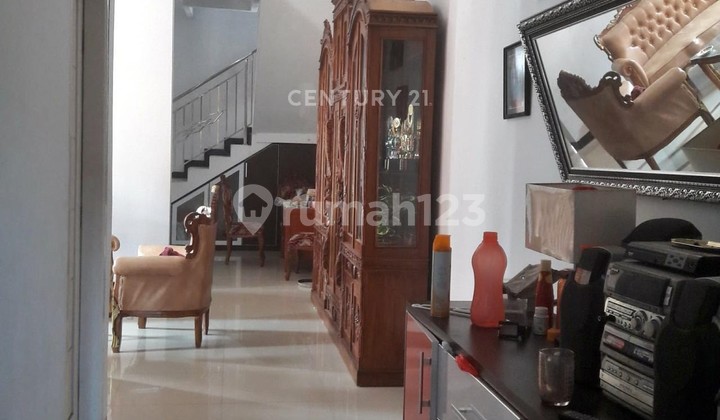 Dijual Rumah Dalam Komplek di Karang Satria Bekasi