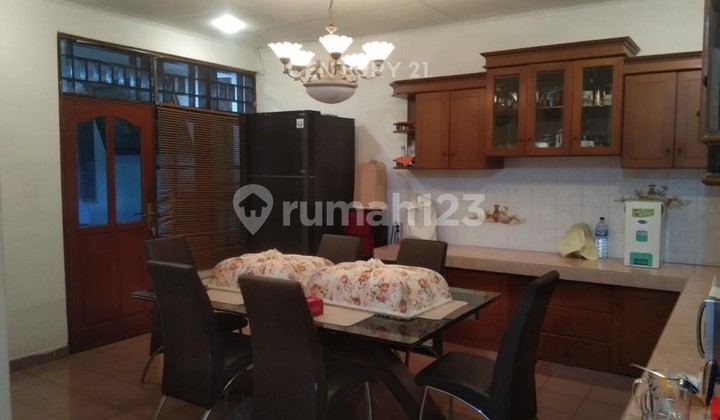 Dujual Cepat Rumah di Utan Kayu Jakarta Timur 2