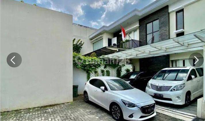 Turun Harga, Dijual Cepat Rumah Taman Luas Asri di Tengah Kota Jakarta Siap Huni 2