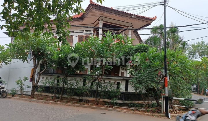 Dijual Rumah Hook Luas 512m Di Perumahan Pondok Kelapa 