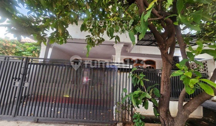 For Sale 2-Story Ready-to-Occupy House in Duren Sawit, East Jakarta