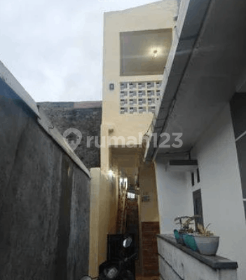 Dijual Rumah Siap Huni 2 Lantai di Jagakarsa Jakarta Selatan 2