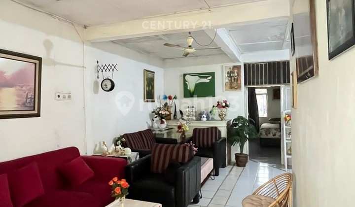 Dijual Rumah Luas dan Siap Huni di Bintaro Jakarta Selatan 2