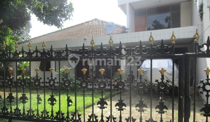 For Sale Spacious and Ready-to-Occupy House in Pesanggrahan, South Jakarta