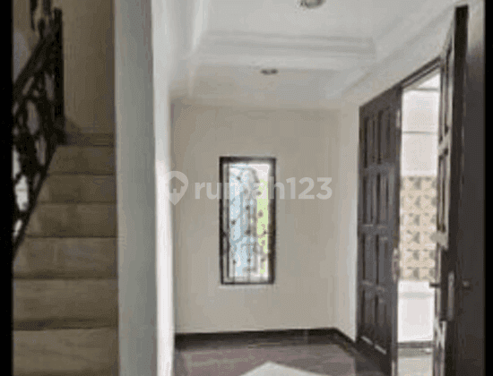 Di Jual Cepat Rumah 3 Lantai Dengan Rooftop Di Buaran 2 Jak Tim 2