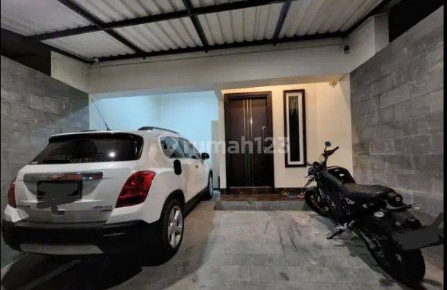 Dijual Rumah Cantik Full Furnished Pemilik Rumah Mau Pindah di Karang Anyar Jakarta Pusat 1