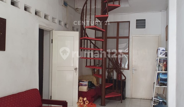 For Sale Quick Residential House in Kebayoran Baru, South Jakarta 2