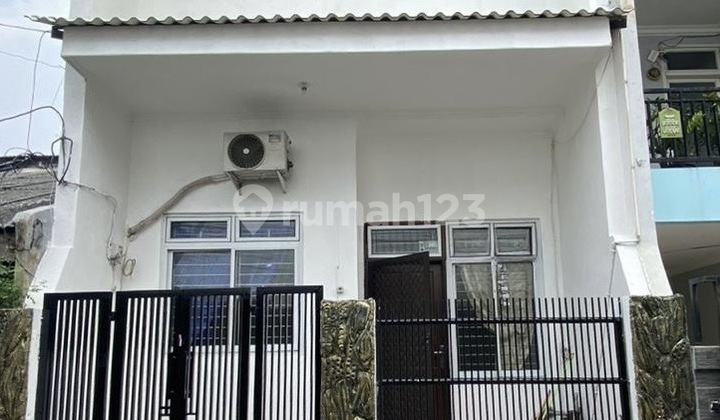 Disewakan murah rumah di tanjung duren jakarta barat