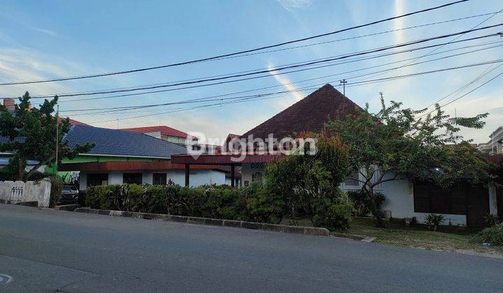 Rumah cantik, strategis,luas, bisa untuk investasi di kota Jambi 2