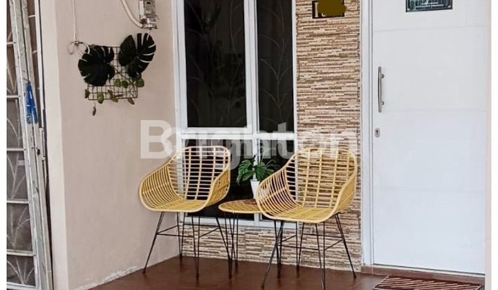 For quick and cheap sale, a beautiful, move-in-ready house in a strategic location at Villa Bogor Indah. 2