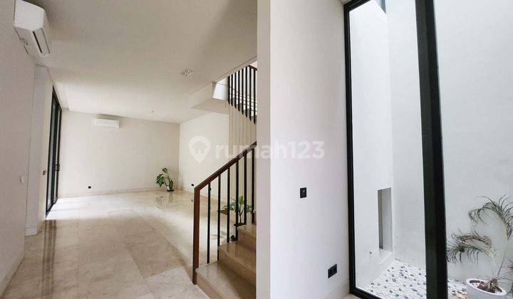 Jual Rumah Baru, Minimalis Siap Pakai, Kemang, Jakarta Selatan 2