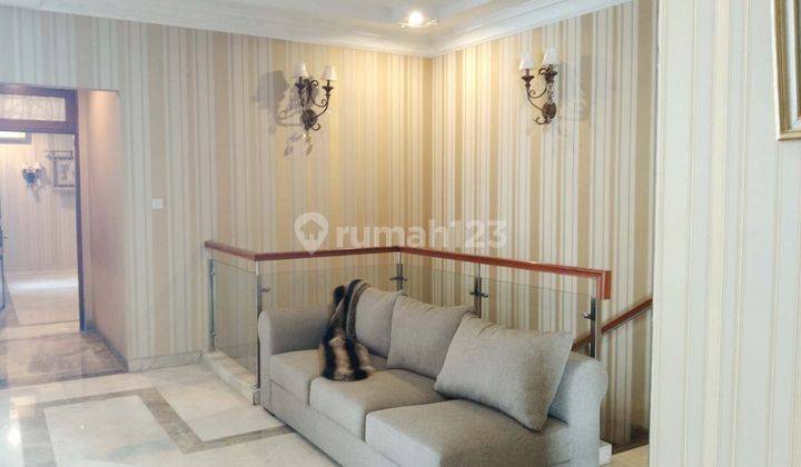 Jual Rumah Classic Dekat Mall Gandaria City, Keb.baru Jaksel 2