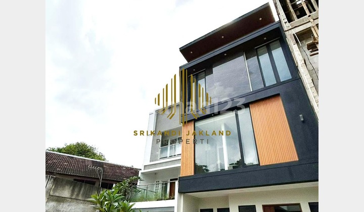 Rumah bagus siap pakai area Cilandak, Jakarta Selatan