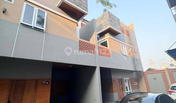 Jual Rumah Bagus Modern Minimalis Akses 2 Mbl, Jagakarsa,jaksel 1