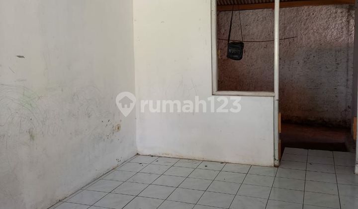 Rumah di hoek SHM ,manglayang regency 2