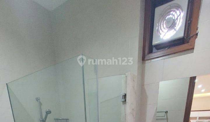 Jual  Rmh , Ciumbeuleuit , nyaman 3,5 lantai Town House ,bdg 2