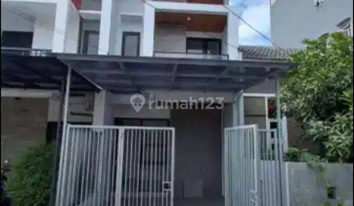 Dijual Cepat Rumah Siap Huni Di Royal Paka Residence, Gunung Anyar

 1