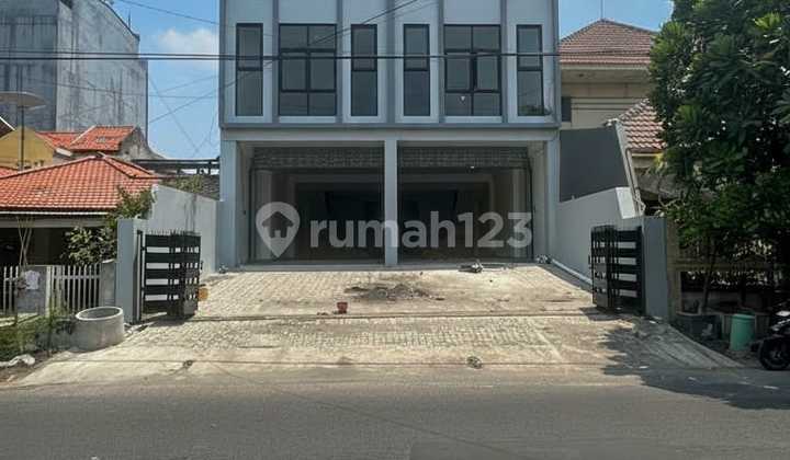 For Rent: New Shop House in Pucang Anom