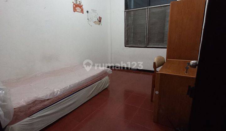 Dijual cepat 
Rumah Kost Kost an daerah Universitas Petra
 2