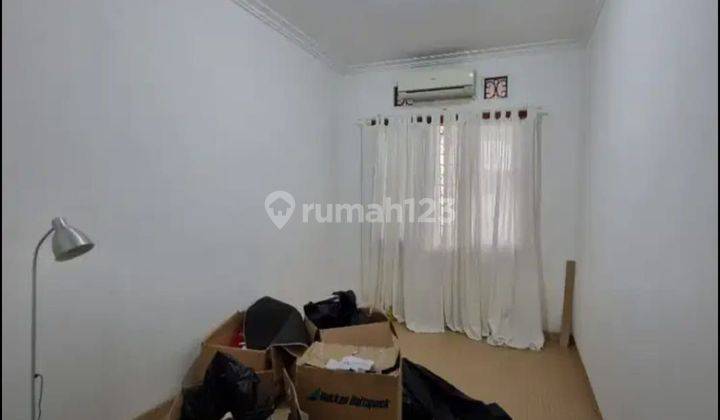 Dijual rumah di Manyar Tirtoyoso Utara 2