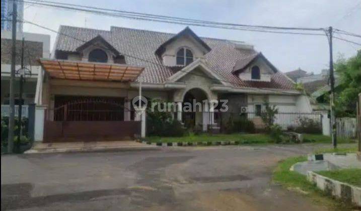 Dijual/disewakan rumah siap huni di Dharmahusada Indah Selatan‼️
 1