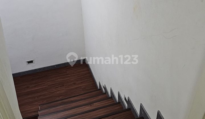 Dijual Rumah Siap Huni Di Taman Mutiara, Pakuwon City 2
